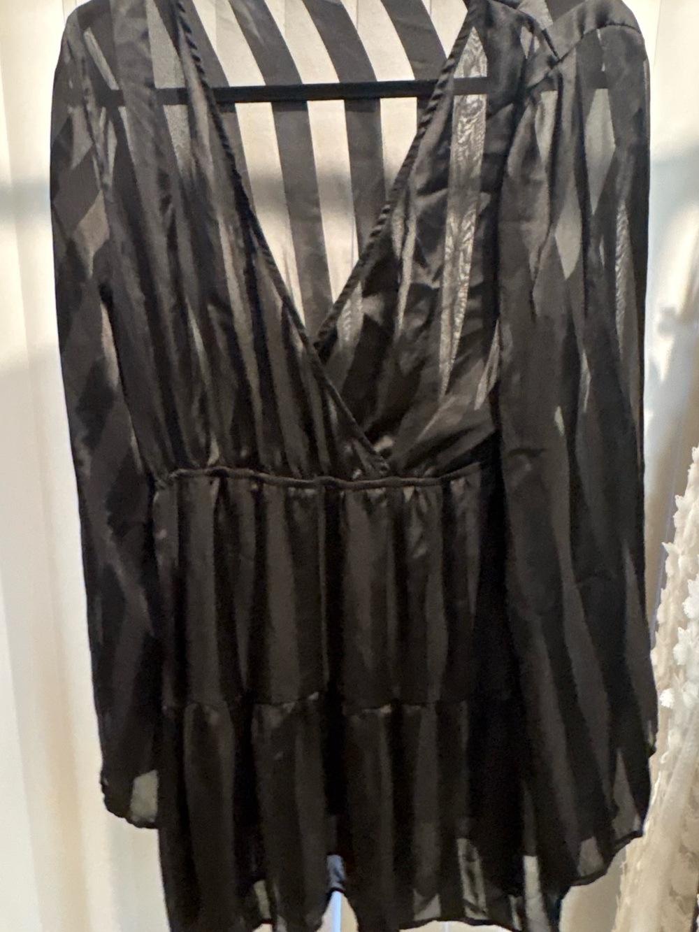 Source Unknown Black Sheer V-Neck Tiered Midi Dress